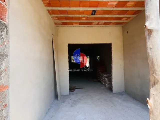 Casa com 17703m² 3 quartos e 2 banheiros, à venda, no bairro Centro em Guapimirim