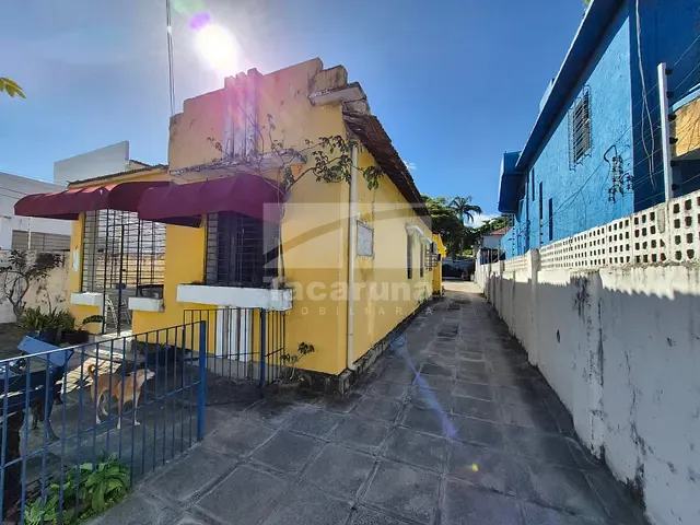 Casa para alugar, no bairro Varadouro em Olinda