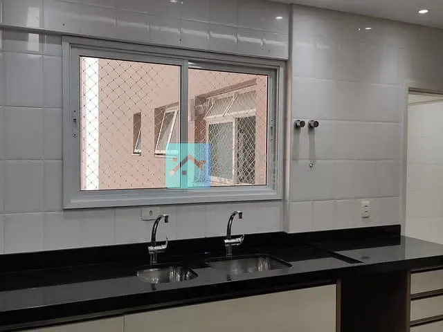 Casa com 300m² 3 quartos e 3 banheiros, à venda, no bairro Residencial Terras do Vale em Caçapava