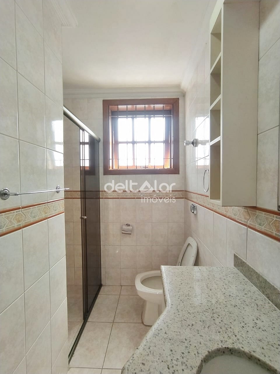 Casa para alugar com 5 quartos, 300m² - Foto 88