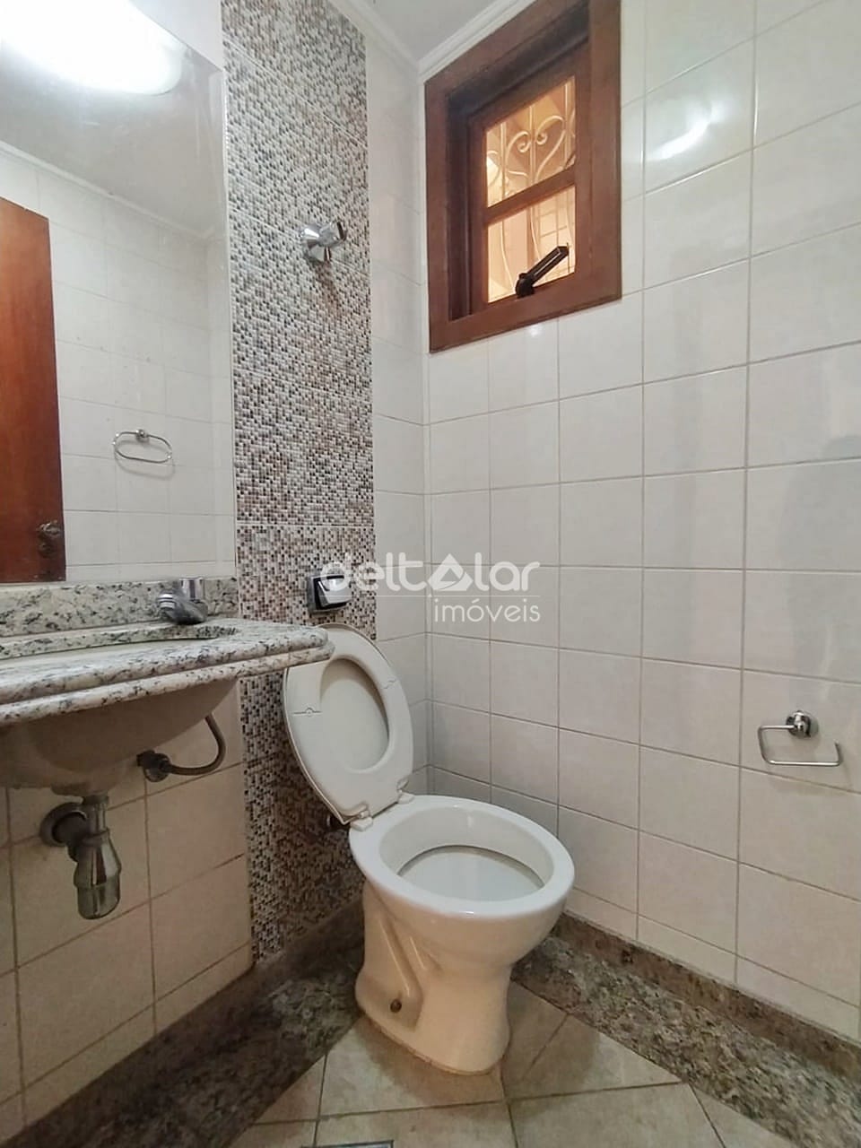 Casa para alugar com 5 quartos, 300m² - Foto 92