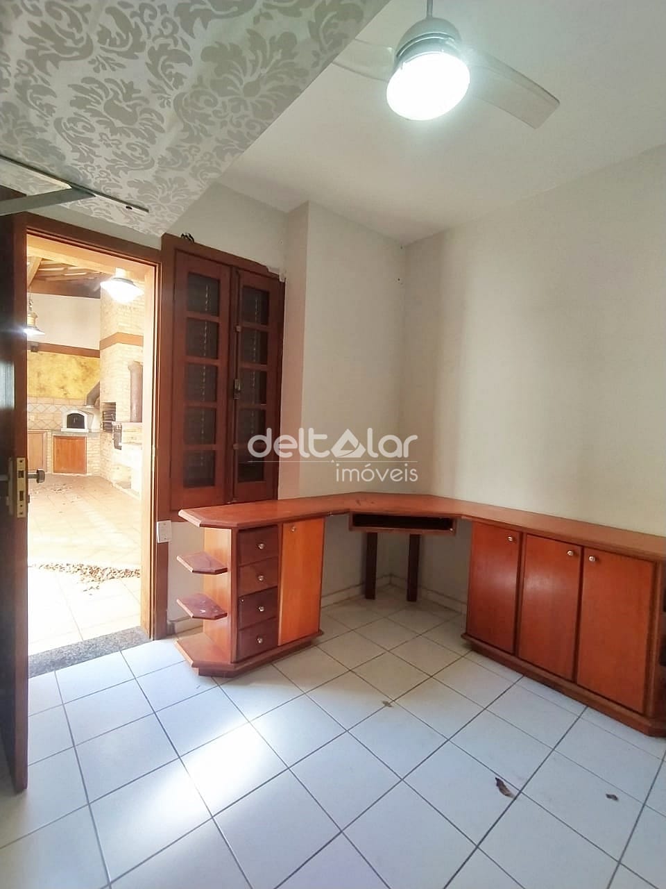Casa para alugar com 5 quartos, 300m² - Foto 96