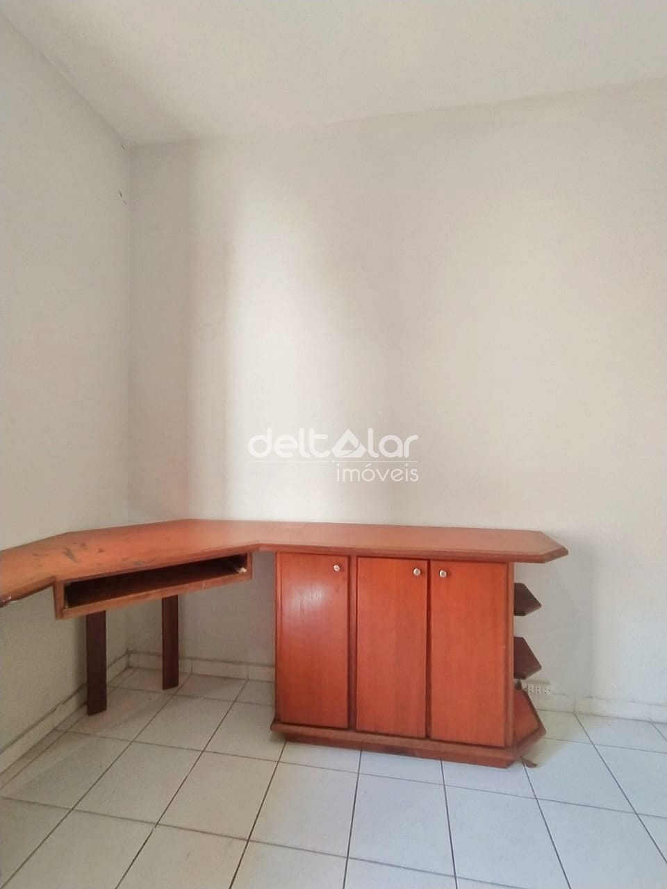 Casa para alugar com 5 quartos, 300m² - Foto 97