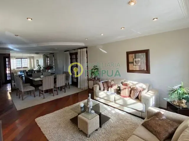 Casa 5 quartos e 7 banheiros, à venda, no bairro San Fernando em Londrina