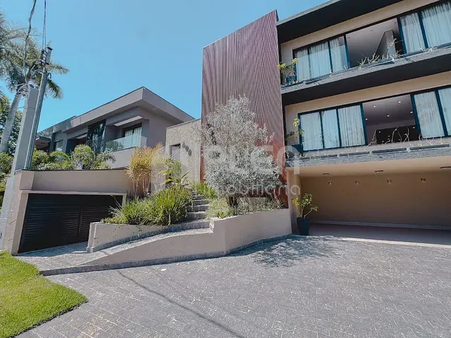 Casa com 631m² 5 quartos e 8 banheiros, à venda, no bairro Alphaville Residencial Um em Barueri