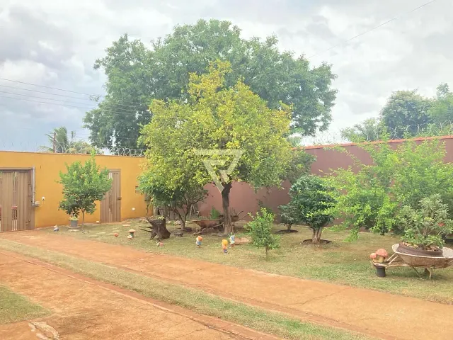 Casa com 500m² 2 quartos e 3 banheiros, à venda, no bairro Jardim Itaú em Ribeirão Preto