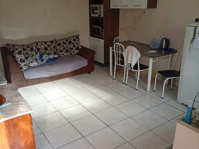 Casa com 200m² 3 quartos e 2 banheiros, à venda, no bairro Laranjal em Pelotas