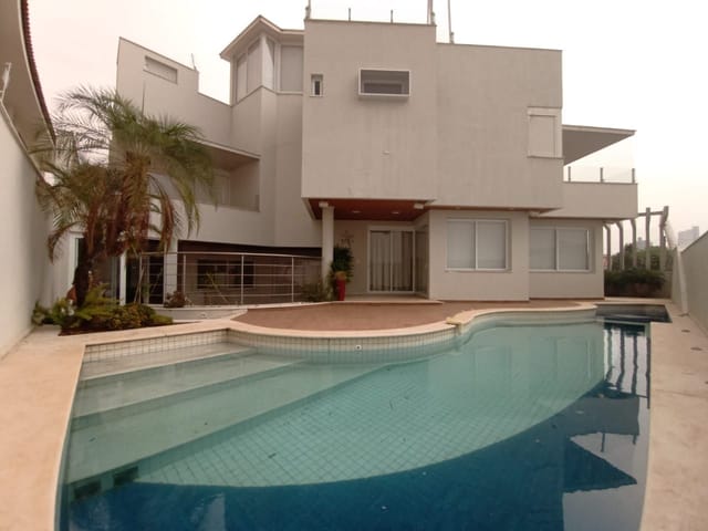 Casa com 680m² 4 quartos e 8 banheiros, à venda ou para alugar, no bairro Perpétuo Socorro em São João da Boa Vista