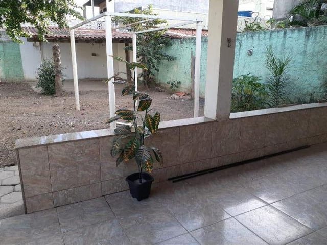 Casa com 390m² 2 quartos e 1 banheiro, à venda, no bairro Parque Jóquei Club em Campos dos Goytacazes