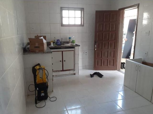 Casa com 390m² 2 quartos e 1 banheiro, à venda, no bairro Parque Jóquei Club em Campos dos Goytacazes