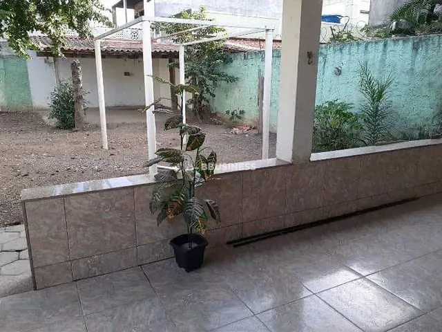 Casa com 390m² 2 quartos e 1 banheiro, à venda, no bairro Parque Jóquei Club em Campos dos Goytacazes