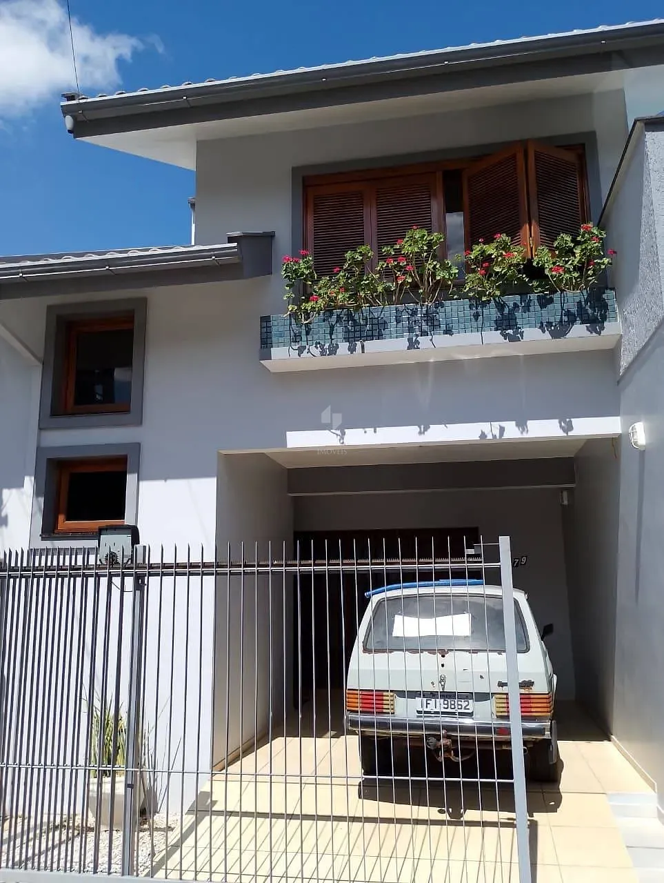 Casa, 3 quartos, 237 m² - Foto 1