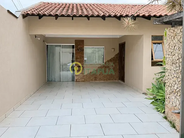 Casa 3 quartos e 2 banheiros, à venda, no bairro Jardim Acapulco em Londrina