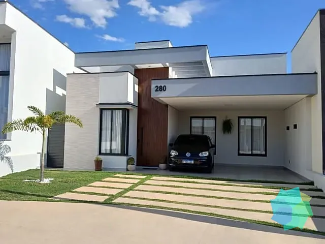 Casa com 230m² 3 quartos e 3 banheiros, à venda, no bairro Parque Imperial em Salto
