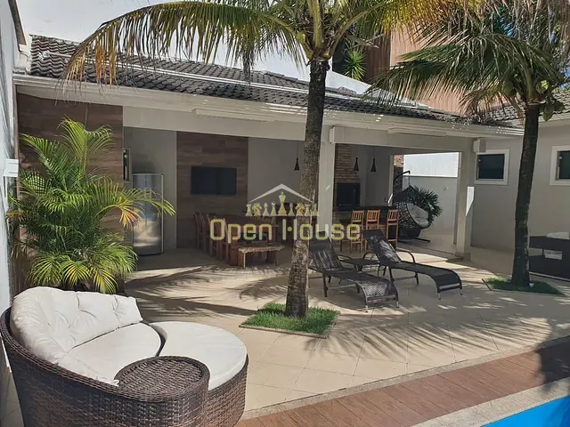 Casa com 450m² 3 quartos e 3 banheiros, à venda, no bairro Santa Rosa em Barra Mansa