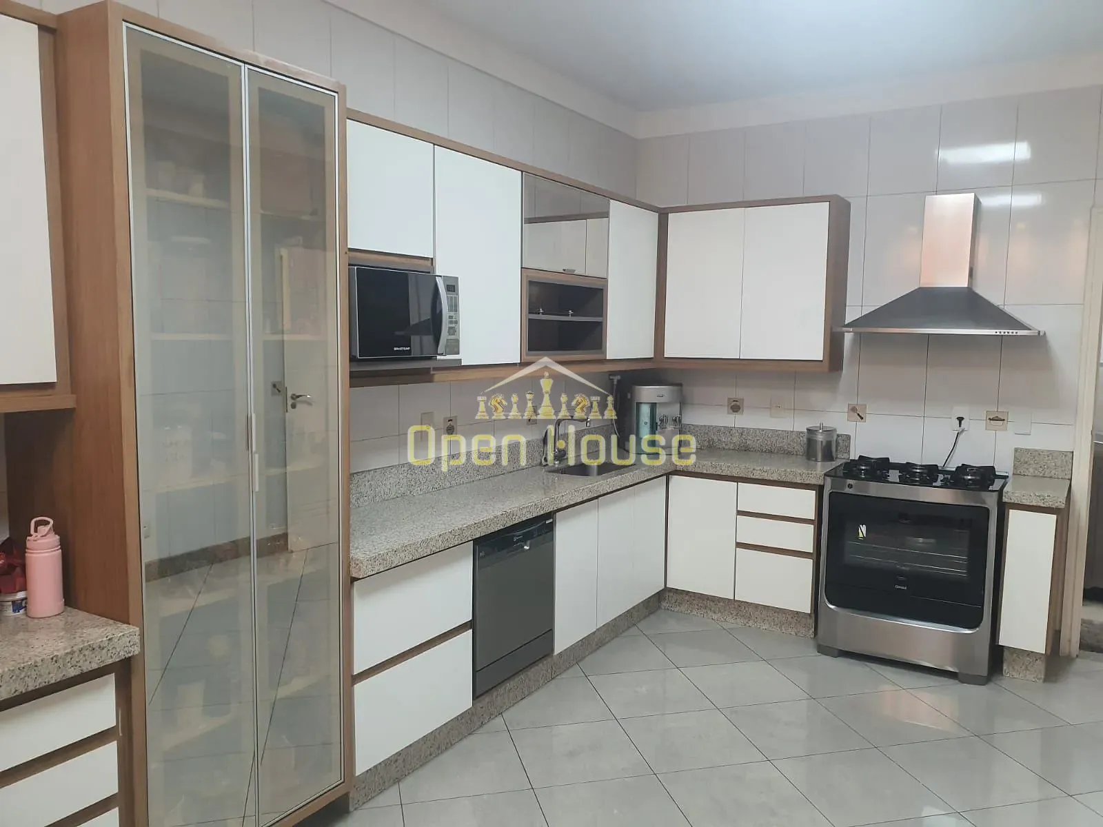 Casa, 3 quartos, 282 m² - Foto 33