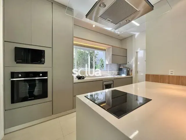 Casa com 467m² 3 quartos e 5 banheiros, à venda, no bairro Swiss Park em Campinas