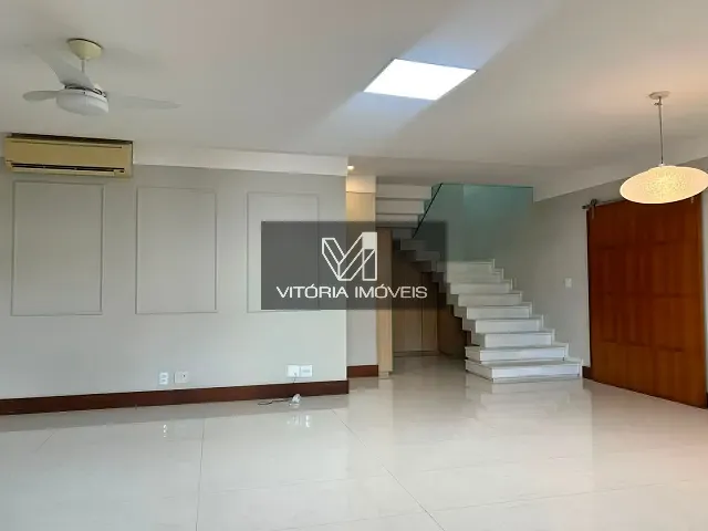 Casa com 243m² 4 quartos e 4 banheiros, para alugar, no bairro Boa Vista em Vitória