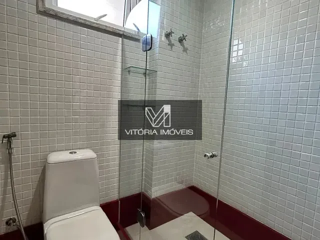 Casa com 243m² 4 quartos e 4 banheiros, para alugar, no bairro Boa Vista em Vitória