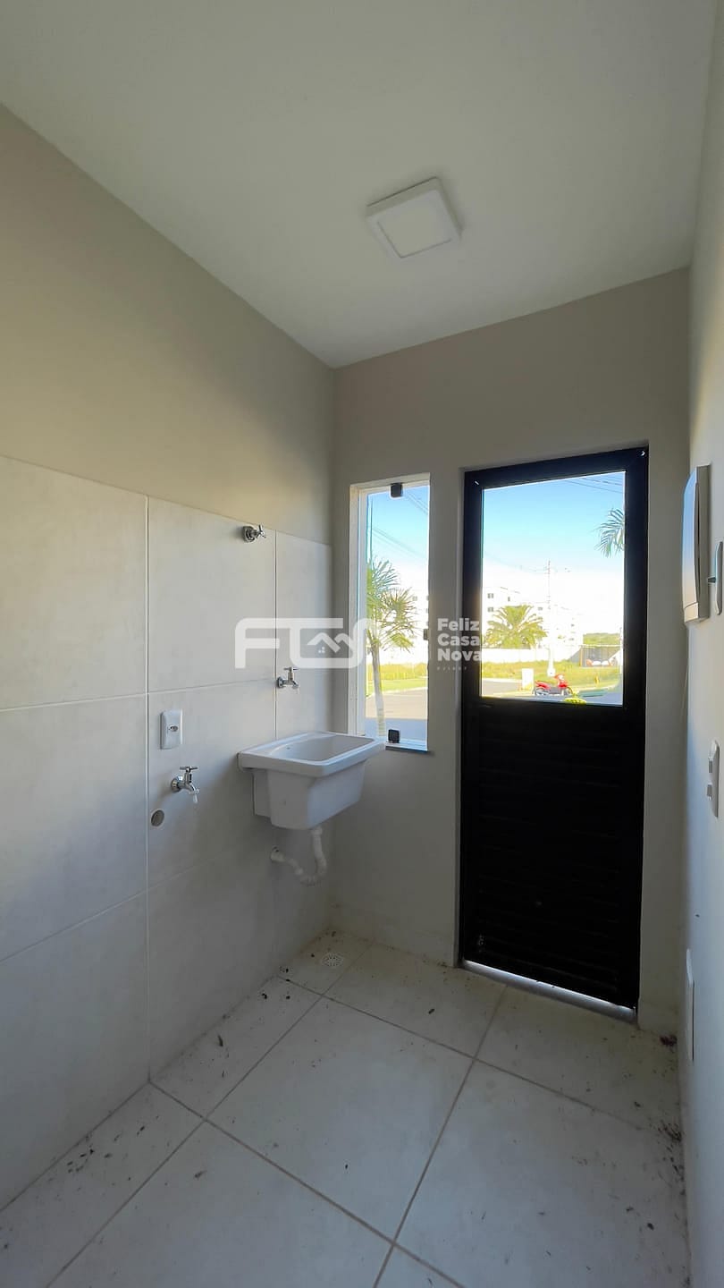 Casa à venda com 4 quartos, 82m² - Foto 9