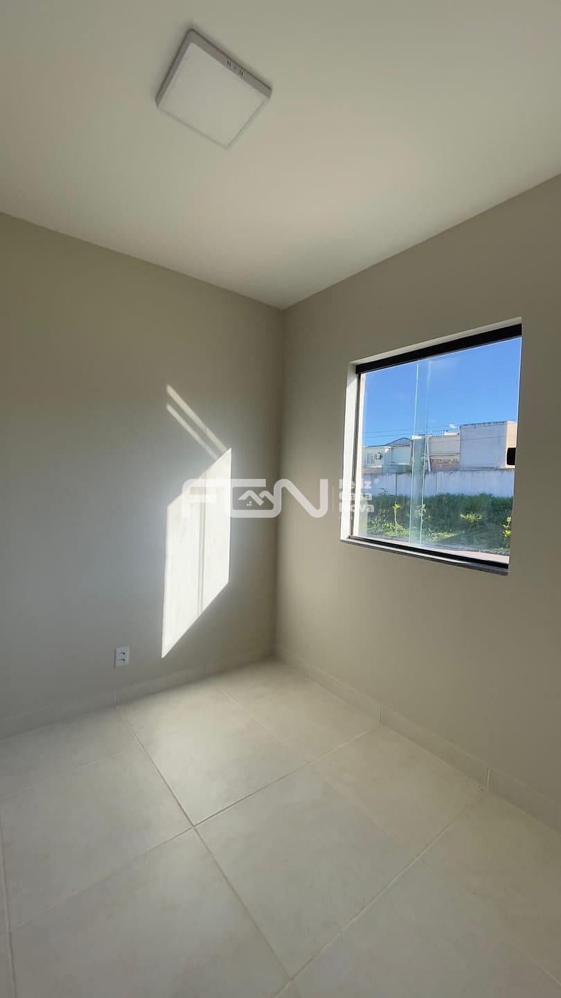 Casa à venda com 4 quartos, 82m² - Foto 16
