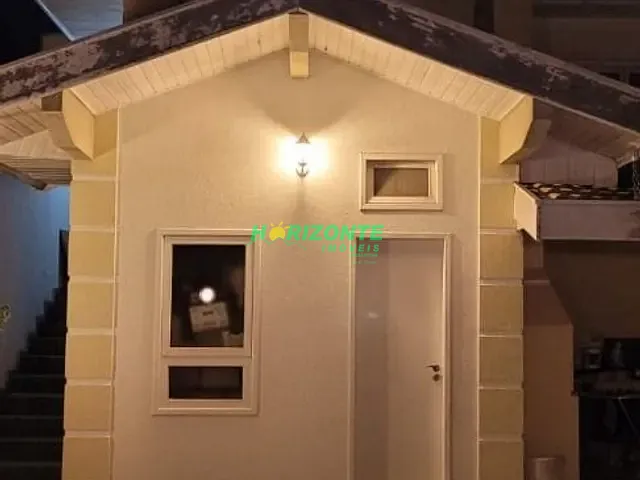 Casa com 522m² 4 quartos e 2 banheiros, à venda, no bairro Urbanova em São José dos Campos