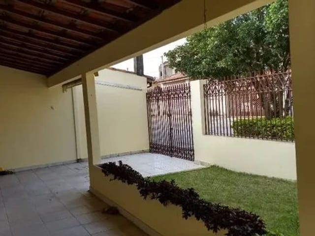 Foto do Casa - Casa com 4 dormitórios para alugar, 200 m² por R$ 3.500,00/mês - Bosque dos Eucaliptos - São José dos Campos/SP | INDEPENDENCE NEGOCIOS IMOBILIARIOS LTDA