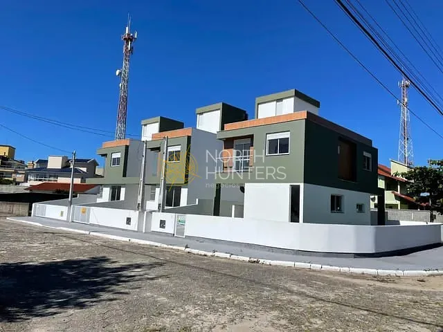 Casa com 184m² 3 quartos e 3 banheiros, à venda, no bairro Pântano do Sul em Florianópolis