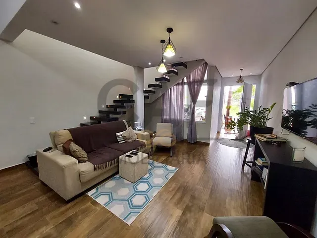 Casa com 270m² 3 quartos e 4 banheiros, à venda, no bairro Vila Jorge Zambon em Jaguariúna