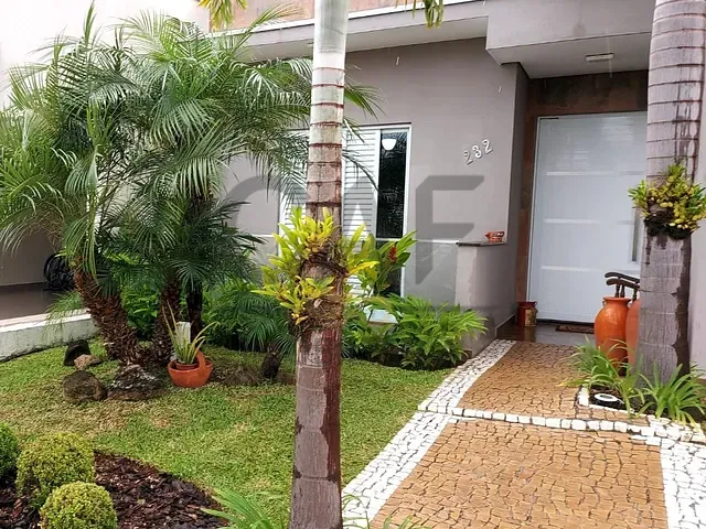 Casa com 270m² 3 quartos e 4 banheiros, à venda, no bairro Vila Jorge Zambon em Jaguariúna