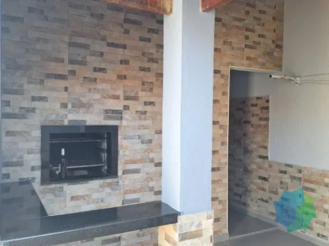Casa com 132m² 3 quartos e 2 banheiros, à venda, no bairro Jardim Santa Marta em Salto