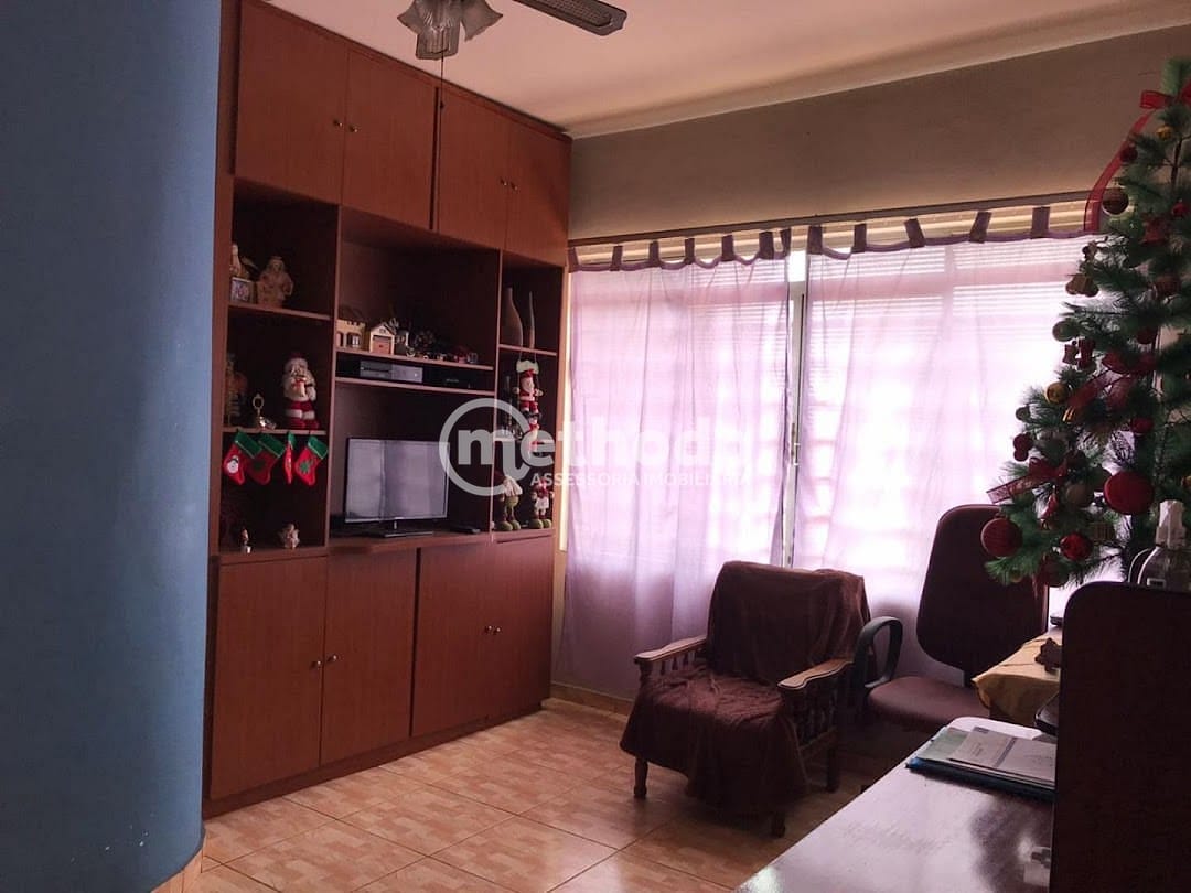 Casa, 3 quartos, 162 m² - Foto 4