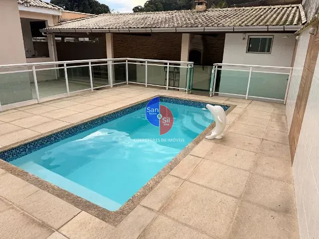 Casa 3 quartos e 2 banheiros, à venda, no bairro Praia do Imperador (Praia de Mauá) em Magé