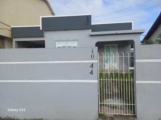 Casa com 231m² 3 quartos e 2 banheiros, à venda, no bairro IPS em Campos dos Goytacazes
