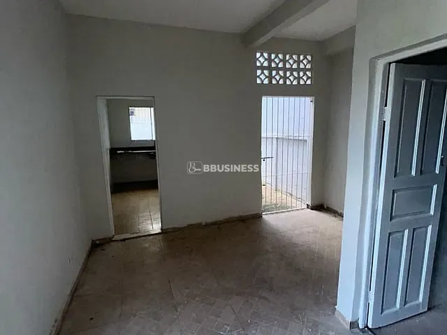 Casa com 231m² 3 quartos e 2 banheiros, à venda, no bairro IPS em Campos dos Goytacazes