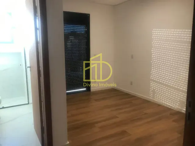 Casa com 186m² 3 quartos e 1 banheiro, à venda, no bairro Cajuru do Sul em Sorocaba