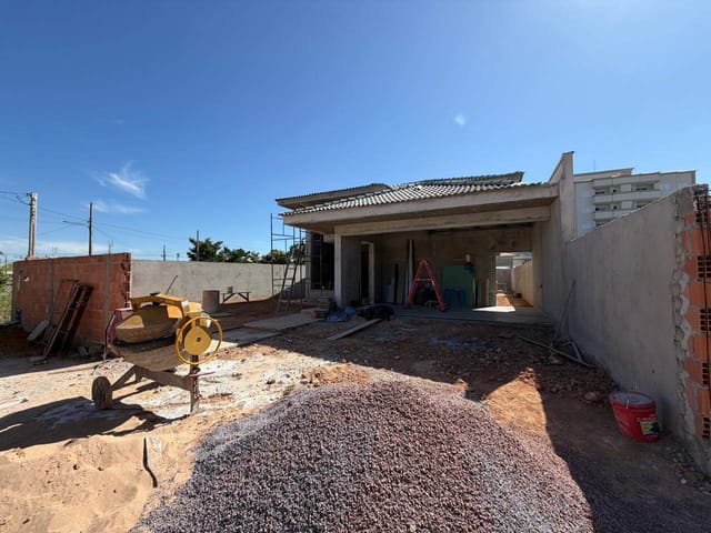 Casa com 377m² 3 quartos e 1 banheiro, à venda, no bairro Aquarela das Artes em Sinop