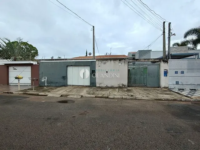 Casa com 344m² 4 quartos e 3 banheiros, à venda, no bairro Jardim do Lago em Artur Nogueira