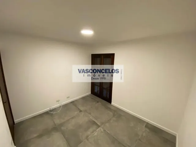 Casa com 350m² 6 quartos e 6 banheiros, à venda, no bairro Vila Betânia em São José Dos Campos