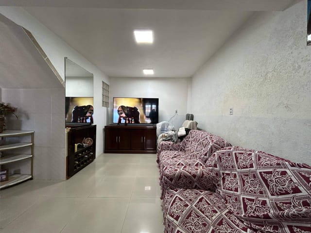 Casa com 120m² 2 quartos e 2 banheiros, à venda, no bairro Areal em Pelotas