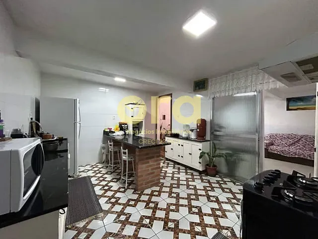 Casa com 120m² 2 quartos e 2 banheiros, à venda, no bairro Areal em Pelotas