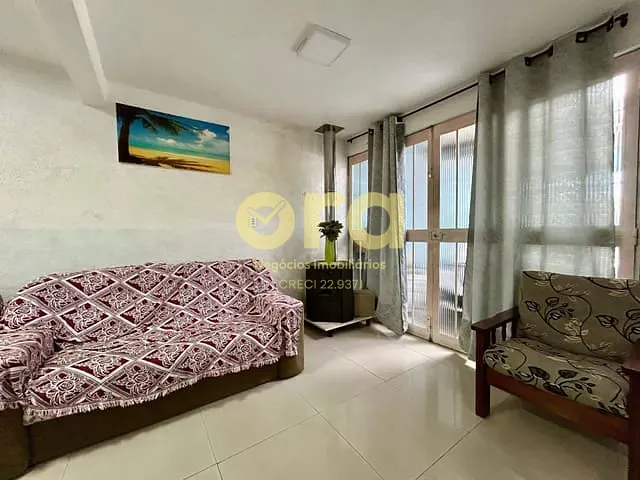 Casa com 120m² 2 quartos e 2 banheiros, à venda, no bairro Areal em Pelotas