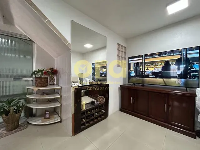 Casa com 120m² 2 quartos e 2 banheiros, à venda, no bairro Areal em Pelotas