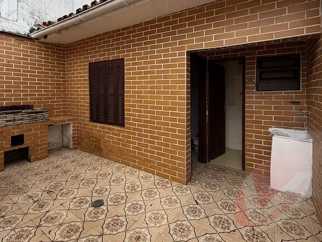 Casa com 125m² 3 quartos e 1 banheiro, à venda, no bairro Real em Praia Grande