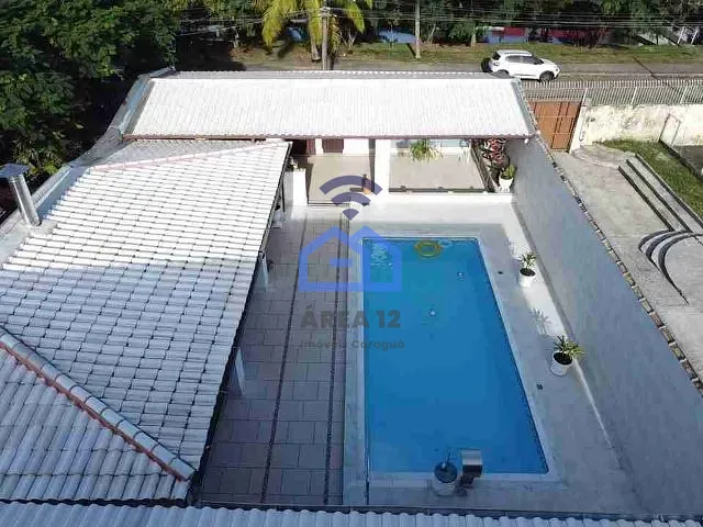 Casa com 403m² 5 quartos e 3 banheiros, à venda, no bairro Jardim Primavera em Caraguatatuba