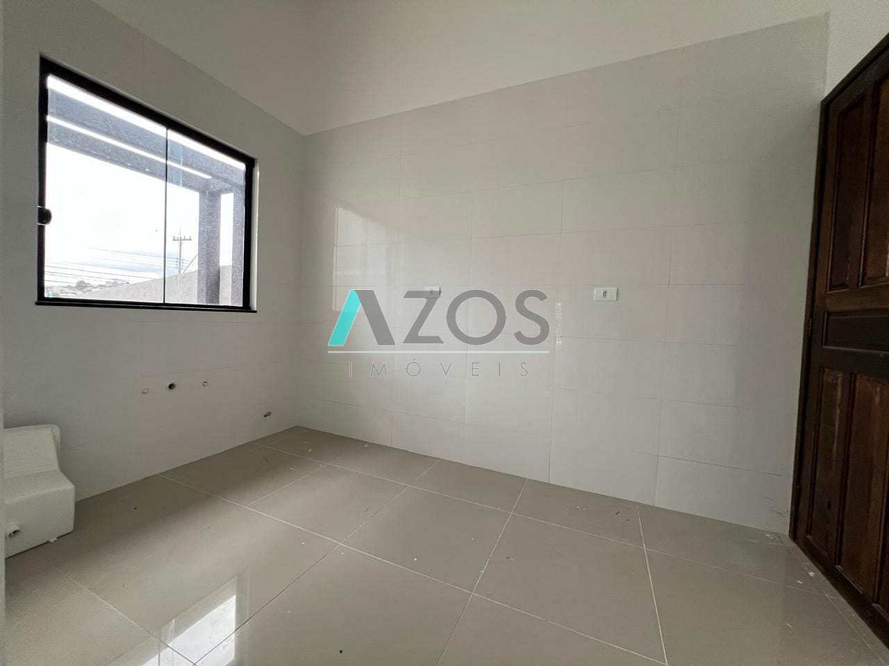 Casa à venda com 3 quartos, 60m² - Foto 9