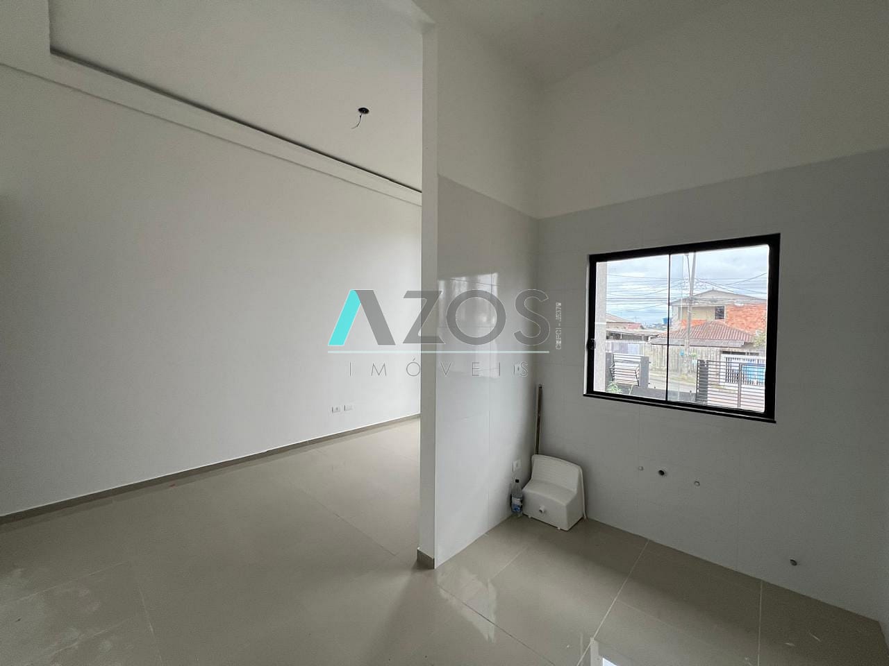 Casa à venda com 3 quartos, 60m² - Foto 8