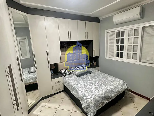 Casa com 120m² 2 quartos e 2 banheiros, à venda, no bairro São Pedro em Osasco