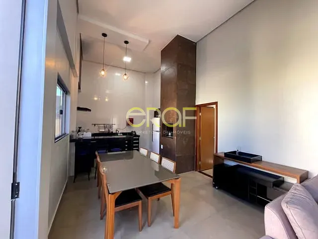Casa com 29850m² 2 quartos e 2 banheiros, à venda, no bairro Jardim Califórnia em Formosa