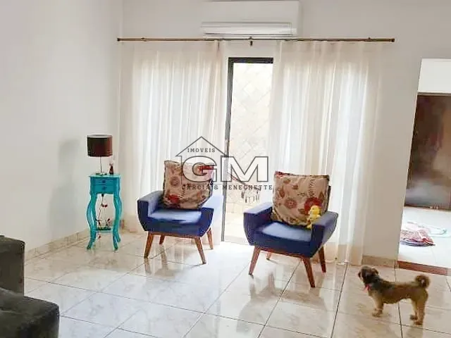 Casa com 310m² 3 quartos e 2 banheiros, à venda, no bairro Parque dos Bandeirantes em Ribeirão Preto